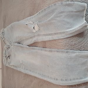 Selling button up light wash jeans from Tj Max in a size 1